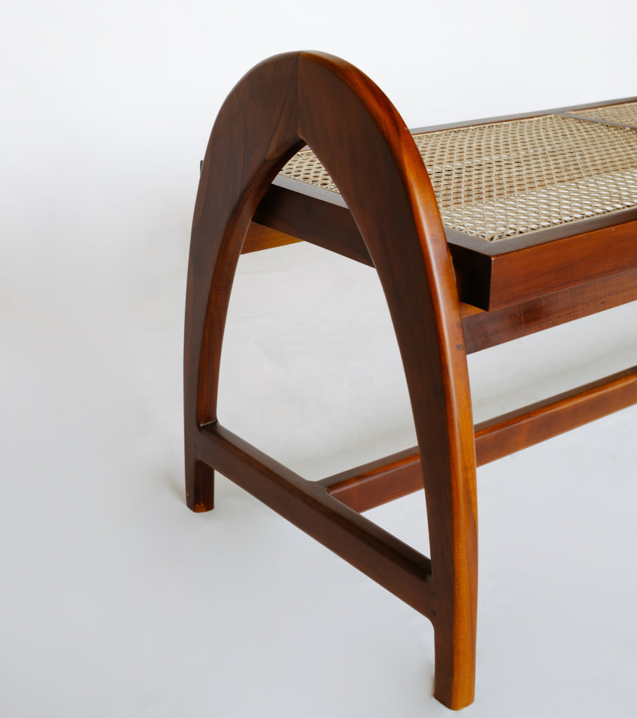Aara Tangu Bench.