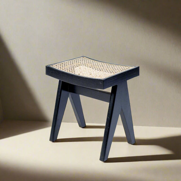 Pierre Stool.